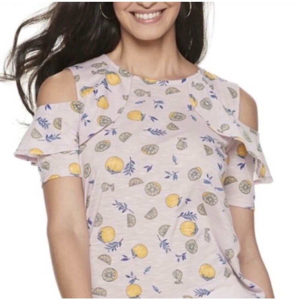 ❤️ 3/$25 Juicy Couture Lavender Lemon Print Cold Shoulder Blouse | XL